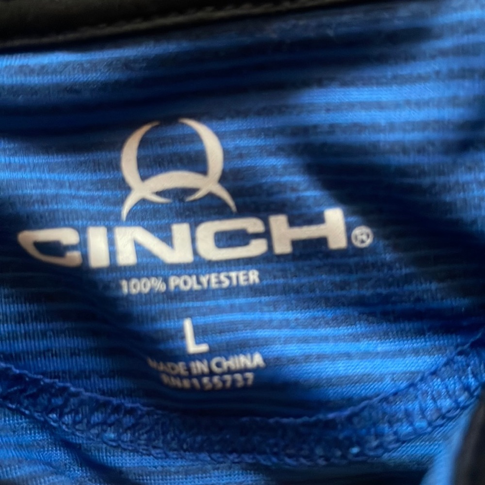 Nice polo cinch hardly worn. Sitting in closet